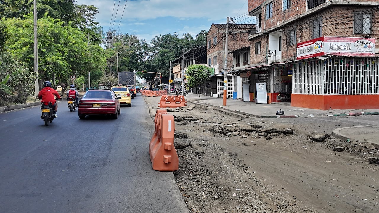 Así lucía, el pasado jueves 28 de mayo, parte del segundo tramo de trabajos de la Avenida Ciudad de Cali. No había máquinaria amarilla ni trabajadores.