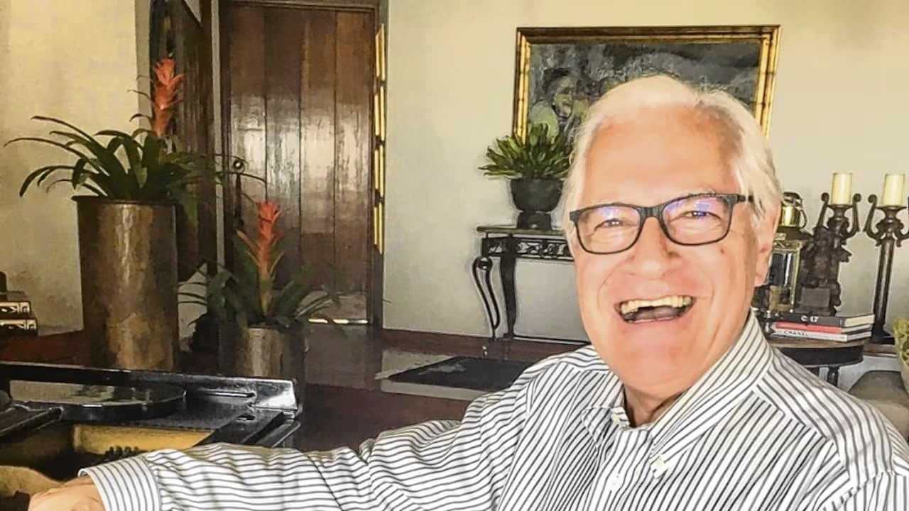 Mario Fernando Prado.