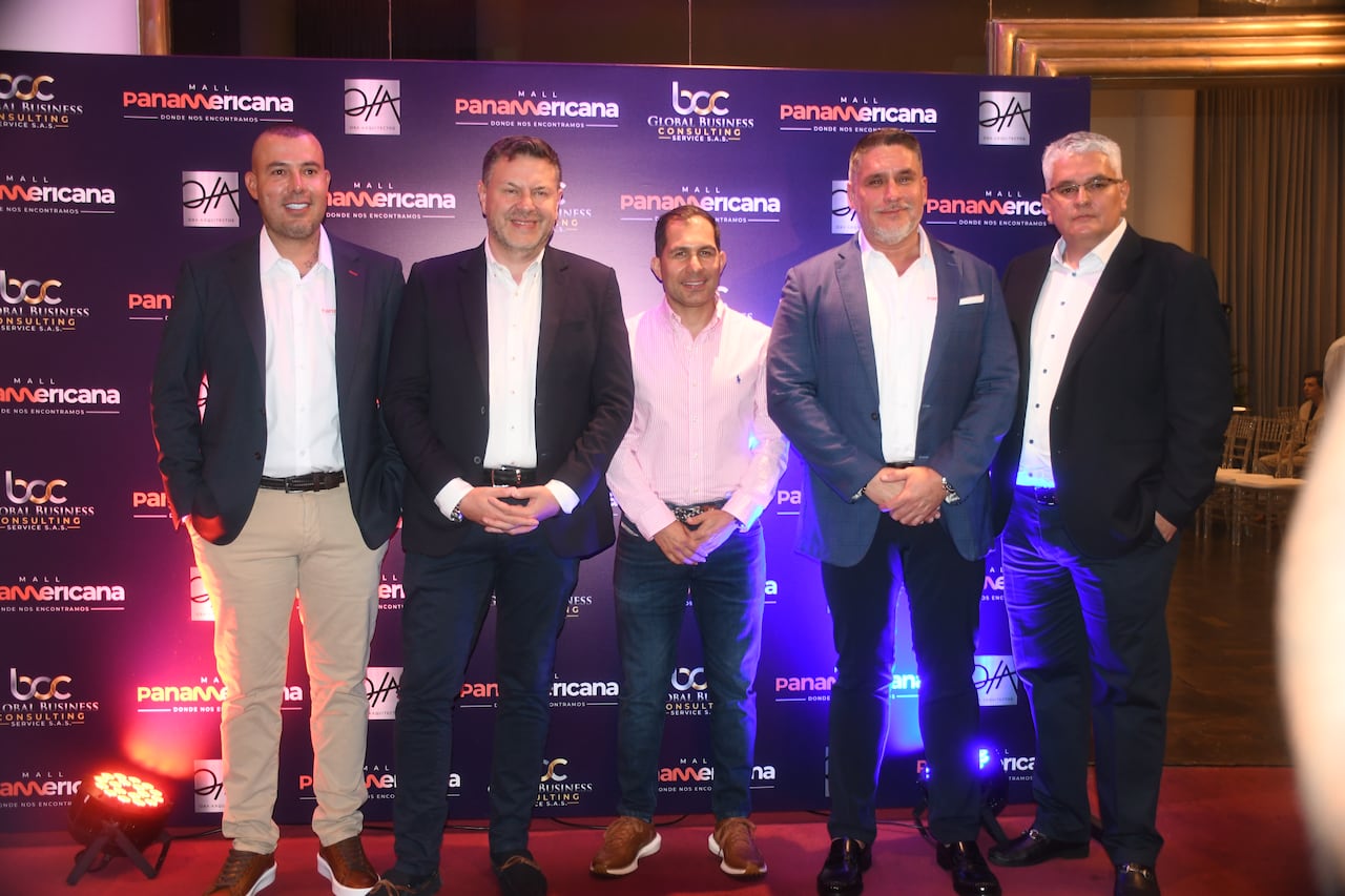 Socios, inversionistas y comerciantes del proyecto estuvieron en el lanzamiento, realizado el pasado lunes, 19 de Octubre.