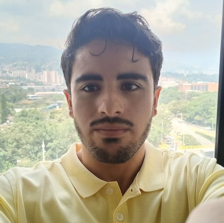 Mateo Pérez Rueda, periodista asesinado en Briceño, Antioquia.
