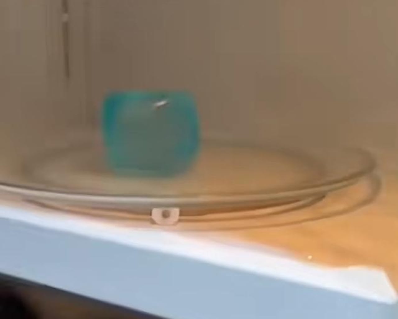 Cubo Needoh, provocó quemaduras en varios niños por tendencia en Tik Tok.