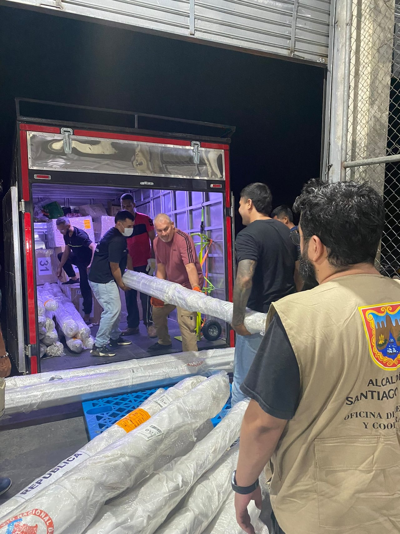 La Alcaldía de Cali destacó la solidaridad de Perú y agradeció el acompañamiento de sus equipos de rescate durante la atención de la emergencia.