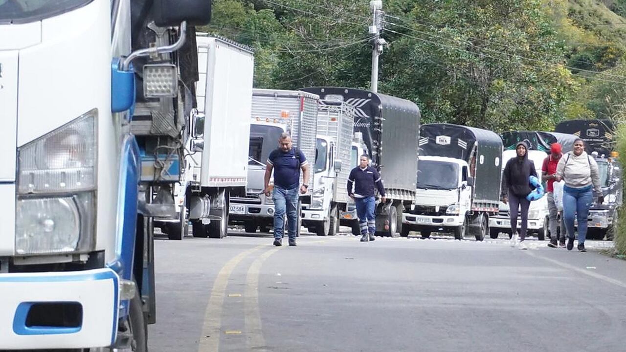 Camioneros del país anuncian paro nacional para este viernes 30 de agosto