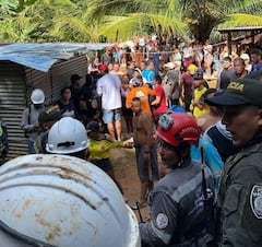 Los seis mineros rescatados con vida fueron llevados al centro asistencial. Al sitio llegaron los bomberos, la Agencia Nacional de Minería, la policía y la comunidad, quienes apoyaron la emergencia.