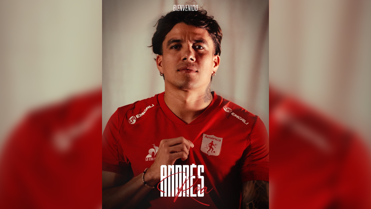 Andrés Felipe Roa con la camiseta del América de Cali.