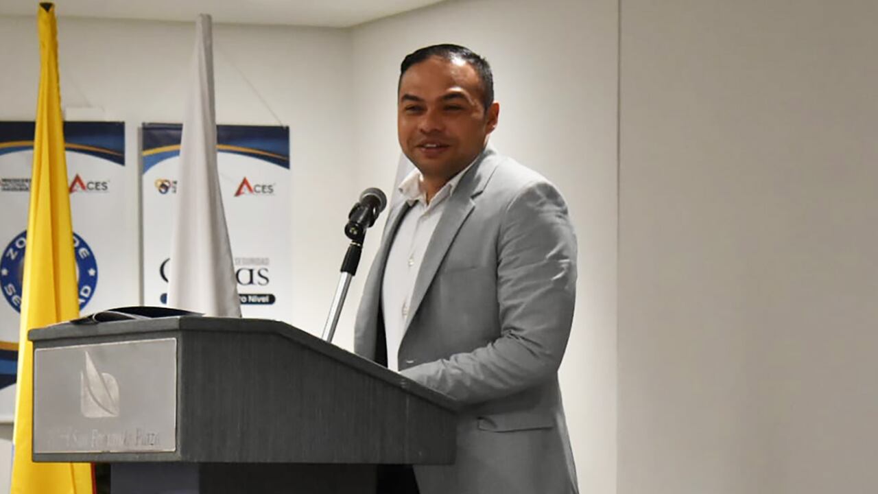 Superintendente Alfonso Manzur Arrieta.