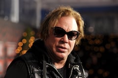 Mickey Rourke es un actor estadounidense que ha venido atravesando por algunos problemas económicos.