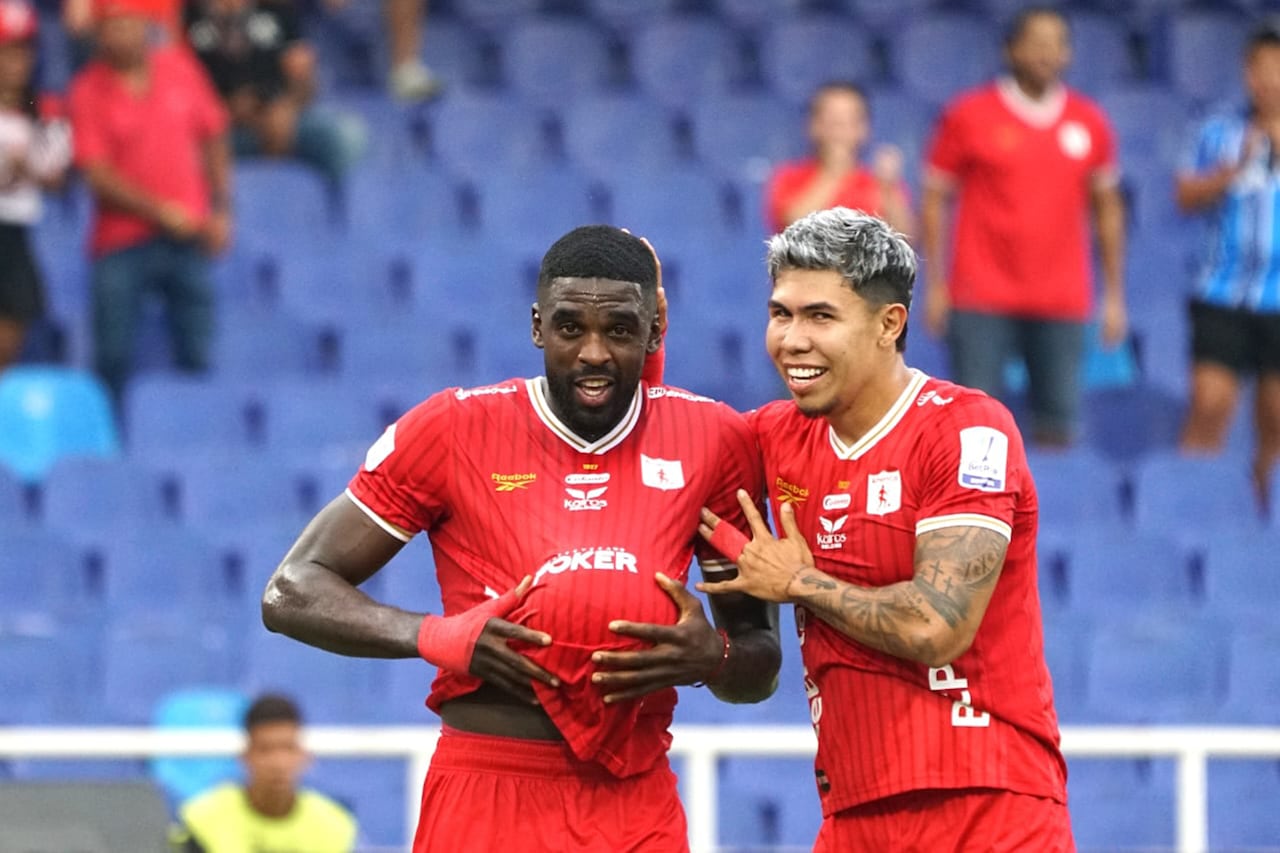 El América de Cali derrotó con autoridad 3-0 a Alianza Fútbol Club el jueves 3 de septiembre de 2026, en el partido correspondiente a la novena fecha de la Liga BetPlay II-2026. El encuentro marcó el regreso del cuadro escarlata al Estadio Olímpico Pascual Guerrero.