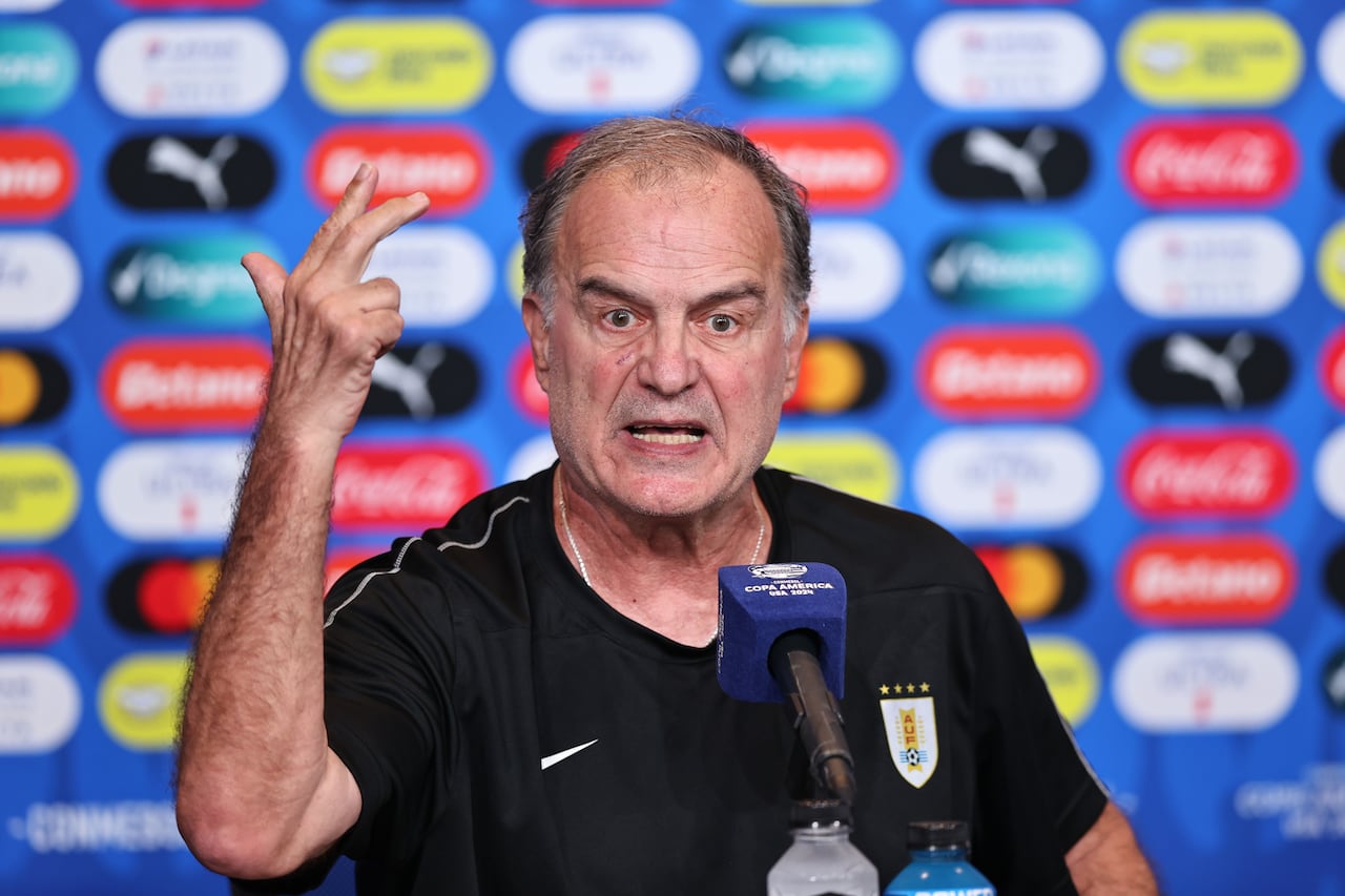 Marcelo Bielsa en conferencia de prensa, este viernes 12 de julio, previo al partido por el tercer puesto de la Copa América entre Canadá y Uruguay.