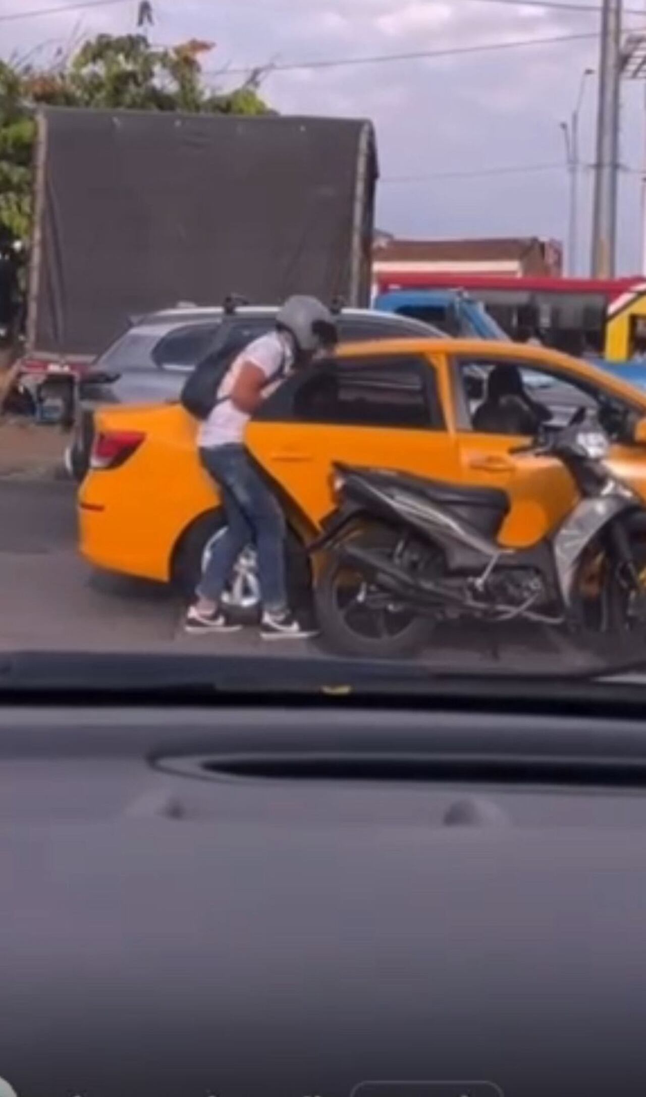 Entre los principales objetivos de los motoladrones estaban los pasajeros de los taxis.