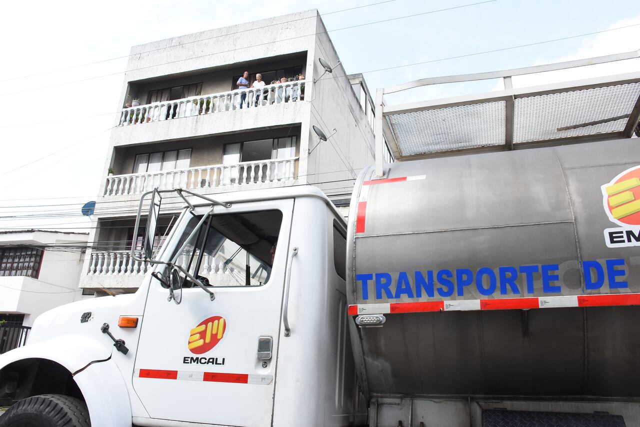 Carrotanques de Emcali.