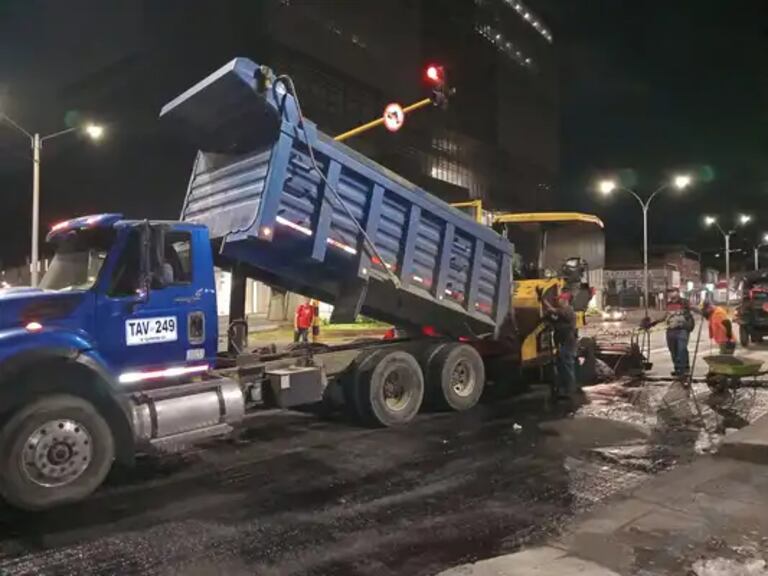 Los trabajos en el centro de Cali se adelantan en jornadas nocturnas.
