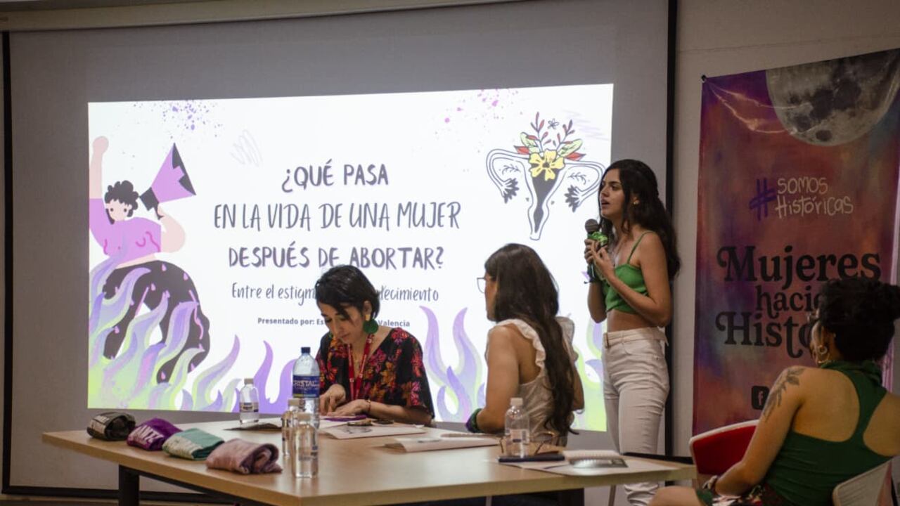 Universidad del Valle realiza la sexta edición de ‘Mujeres Haciendo Historia’ con agenda sobre cuidado y autocuidados