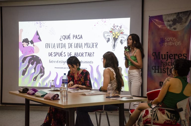 Universidad del Valle realiza la sexta edición de ‘Mujeres Haciendo Historia’ con agenda sobre cuidado y autocuidados