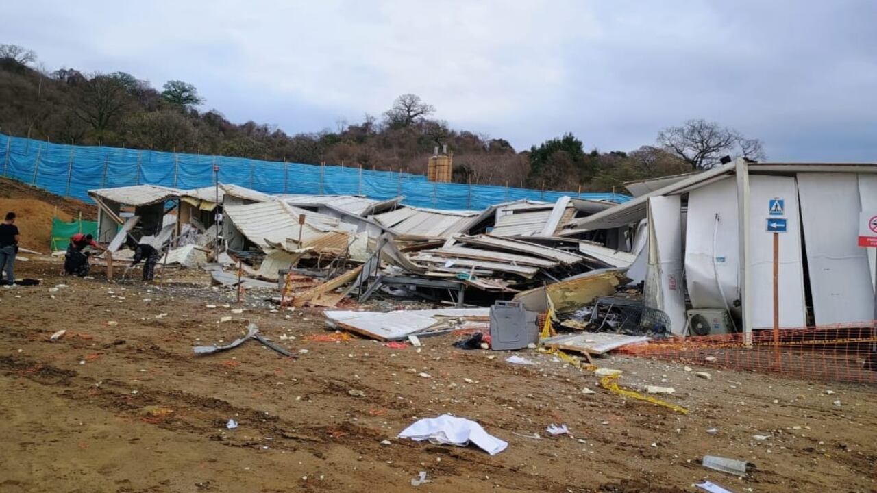 El gobierno ecuatoriano tildó el ataque a cárcel en construcción de “acto terrorista”.