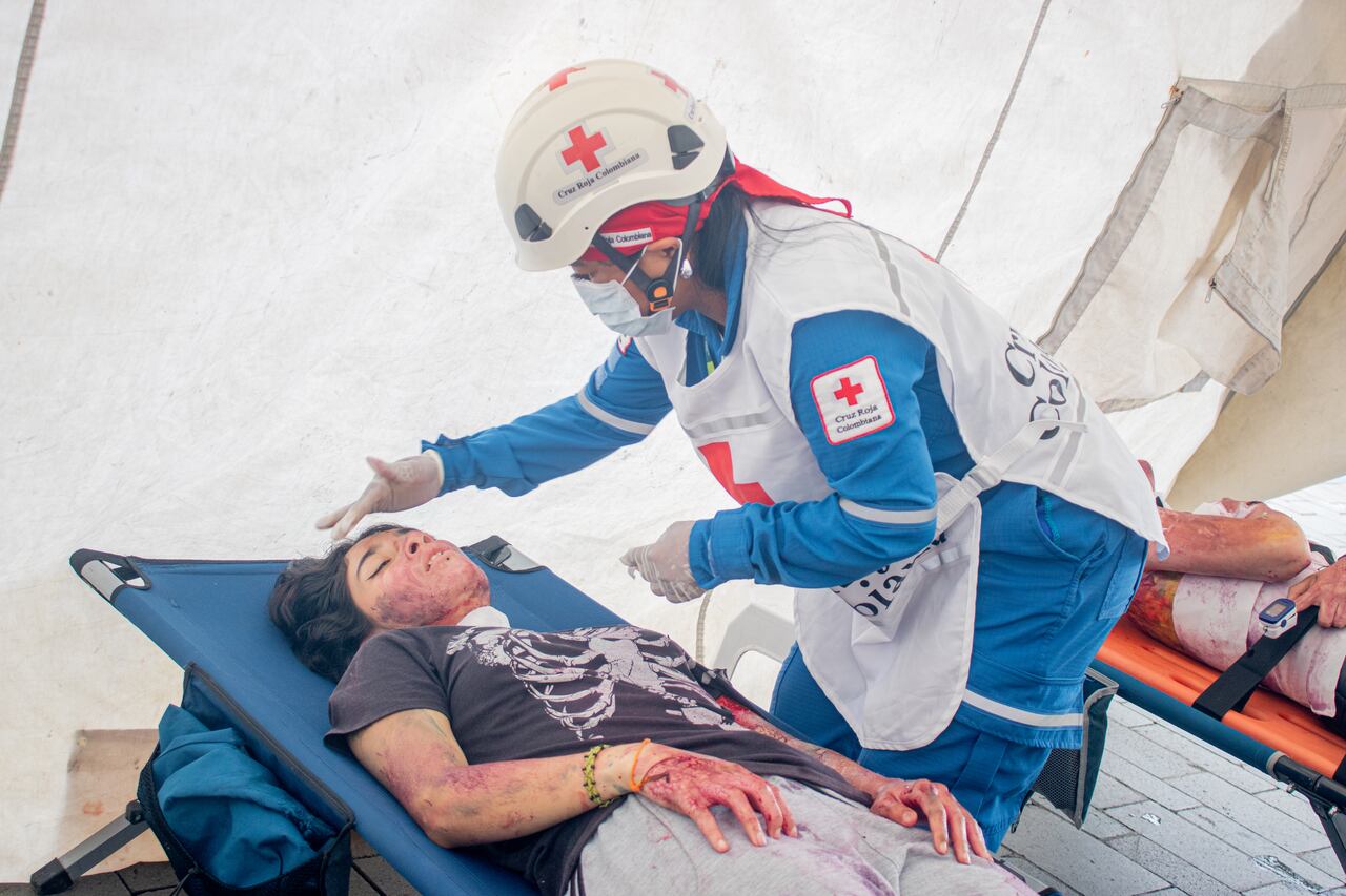El buen resultado del simulacro también se vio reflejado en la presencia o participación de los medios de comunicación regionales y locales, los cuales jugaron un papel clave al informar al público sobre la importancia de estos ejercicios preventivos.