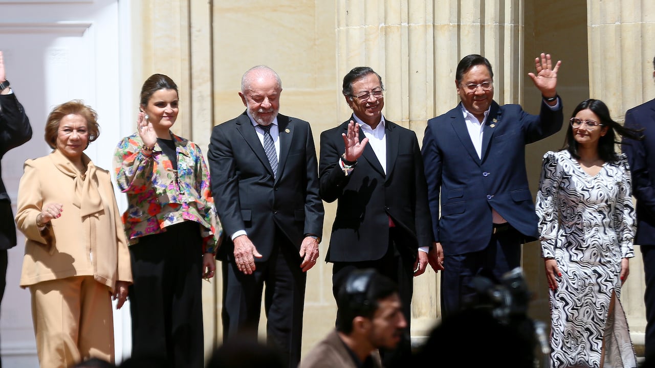 En el marco de la Cumbre de Países Amazónicos, diferentes presidentes y vicepresidentes como Lula de Silva (Presidente de Brasil); Luis Alberto Arce (Presidente de Bolivia); María José Pinto (Vicepresidenta de Ecuador), entre otros, se reunieron en la Casa de Nariño para el encuentro con la sociedad civil y comunidades indígenas.