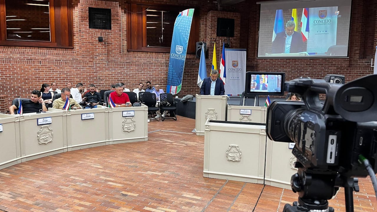 El Concejo de Cali instaló su periodo de sesiones ordinarias de junio. Sobre la mesa están debates cruciales como la reforma al POT, el estatuto tributario y la aprobación de vigencias futuras para el transporte masivo.