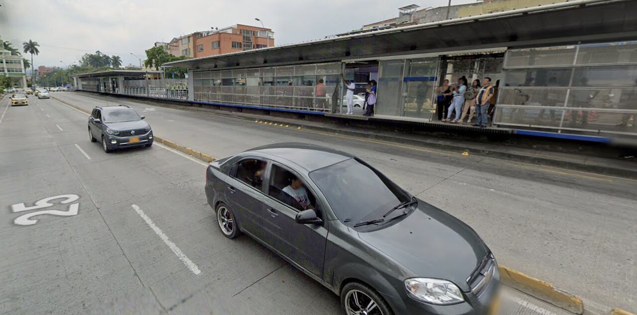 Estación del MÍO Estadio, Calle 5 entre carreras 34 y 36, sur de Cali.