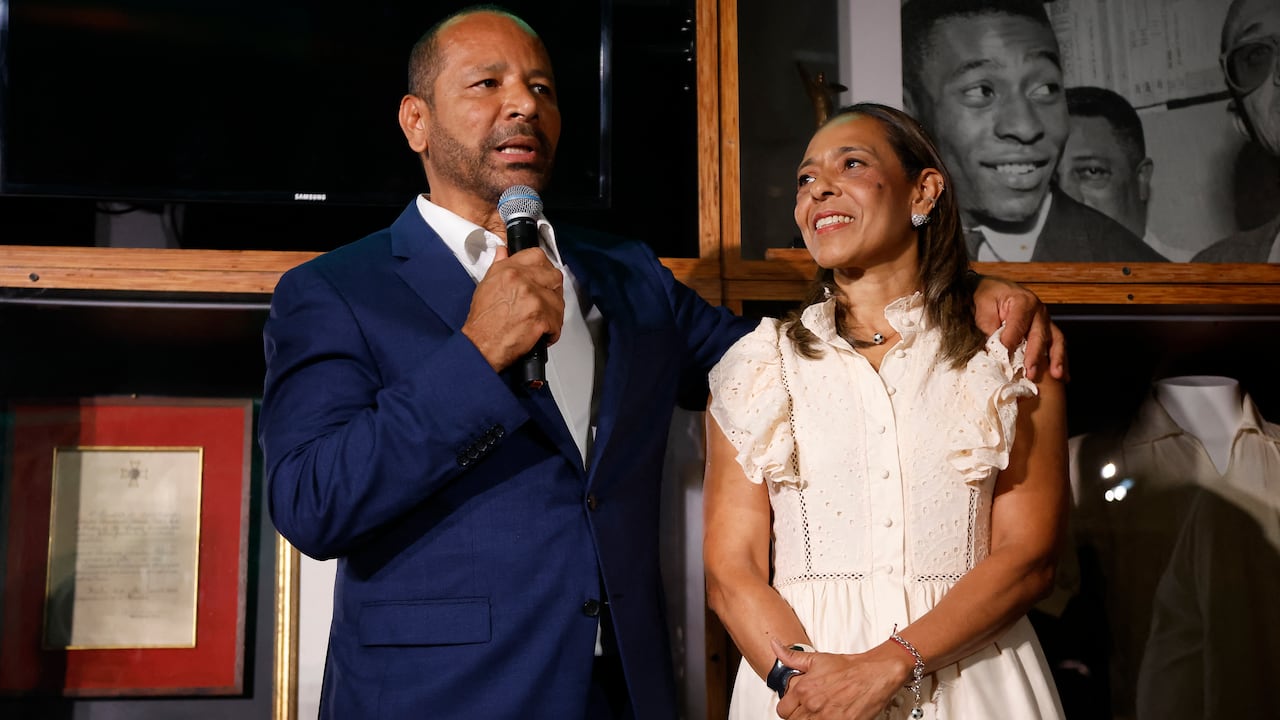 Neymar Santos Flavia Do Nascimiento