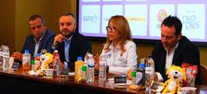 Imagen del lanzamiento de la Carrera de Cristo Rey 7K de Cali.