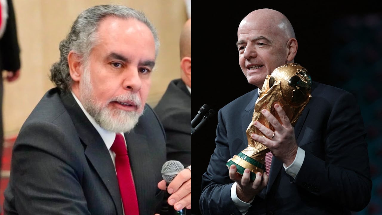 El ministro del Interior, Armando Benedetti, y el presidente de la FIFA, Gianni Infantino.