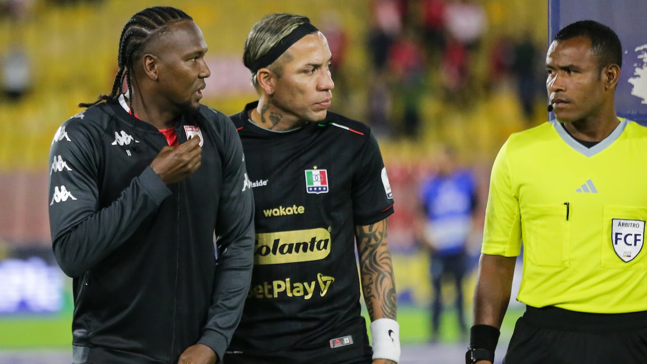 Bogotá. Noviembre 7 de 2023. Santa Fe enfrenta a Once Caldas por la Fecha 20 de la Liga BeyPlay II 2023, en el estadio Nemesio Camacho El Campín. (Colprensa - Mariano Vimos)