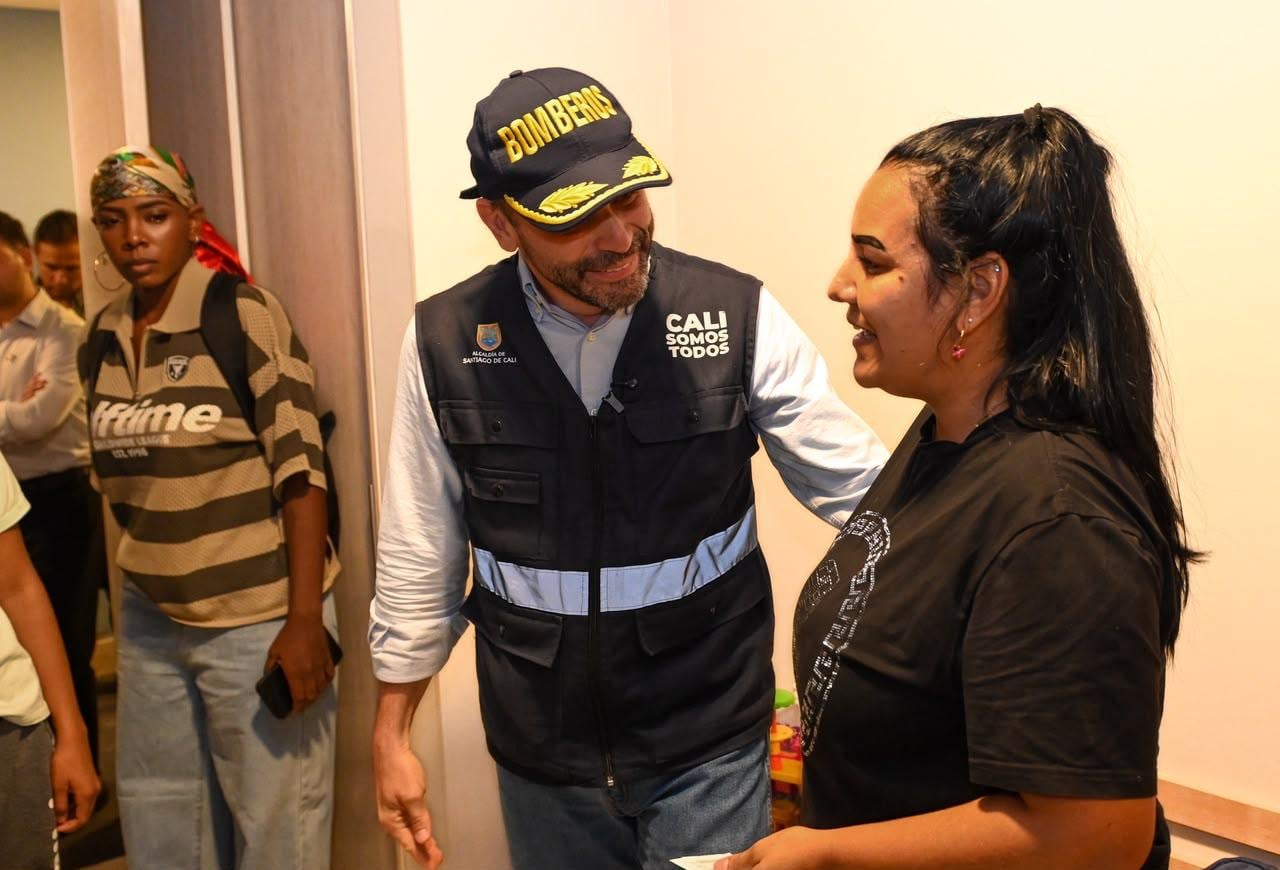 El alcalde Alejandro Eder destacó el respaldo de Cotelco y del sector privado de Cali para garantizar alojamiento temporal a las familias damnificadas por el terremoto.