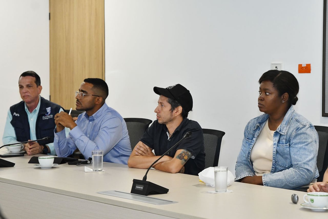 De la mesa interinstitucional hicieron parte organismos como la Personería de Cali.