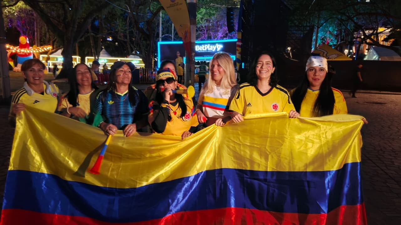 Aficionados de la Selección Colombia en Cali previo a partido contra el Congo.