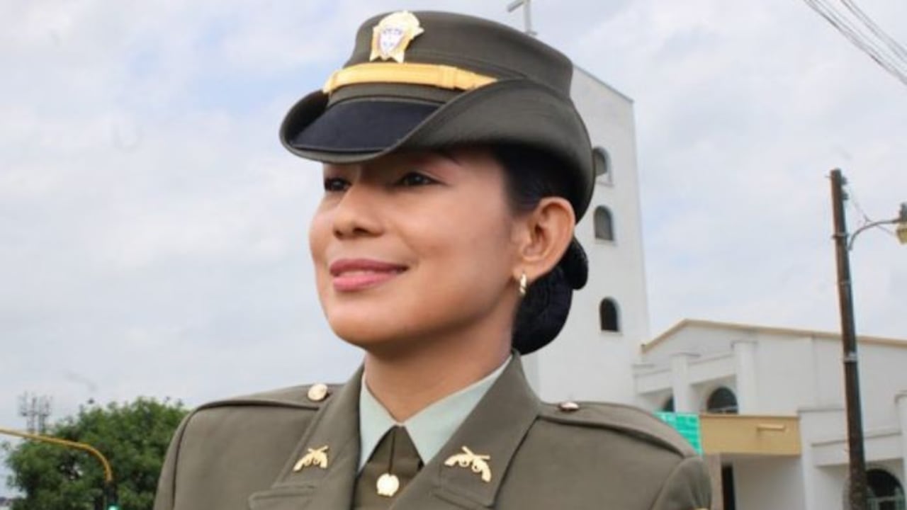 En la mañana de este viernes 9 de enero de 2026, fue encontrada sin vida una mujer miembro activo de la Policía Nacional dentro de una vivienda ubicada en el barrio La Granja, al sur de Montería. El hecho se reportó alrededor de las 6:50 a. m, generando consternación entre familiares, vecinos y compañeros de la institución.