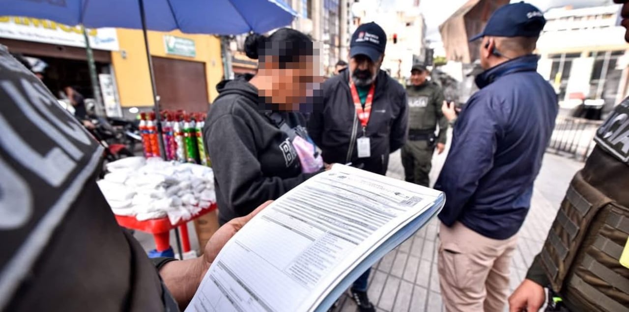 Estas acciones buscan proteger la salud de propios y visitantes, ya que el uso de productos sin certificación sanitaria puede generar afectaciones respiratorias, cutáneas y alergias, especialmente en niños, adultos mayores y personas con enfermedades de base.