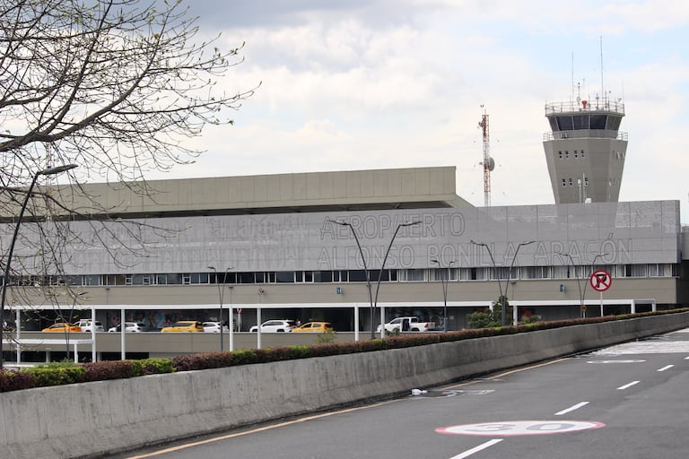 Aeropuerto Alfonso Bonilla Aragón