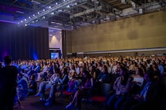 El Retail Omnicanal 5.0 redefine el comercio al integrar lo físico y lo digital en una experiencia sin fricciones. Conozca los detalles.