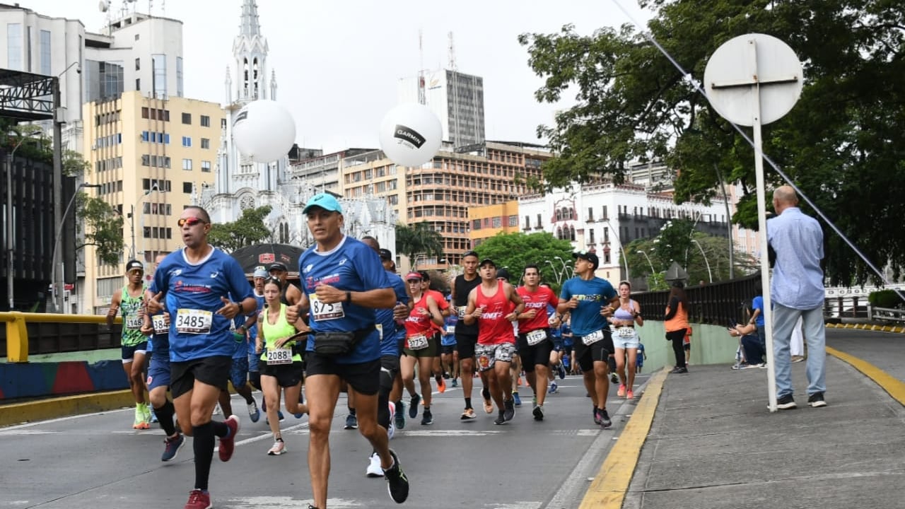 La carrera tuvo una distancia de 10 kilómetros y se corrió en la zona céntrica de la ciudad.