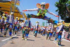 El desfile recorrió cuatro kilómetros del Cumbiódromo hasta el Puente La María.