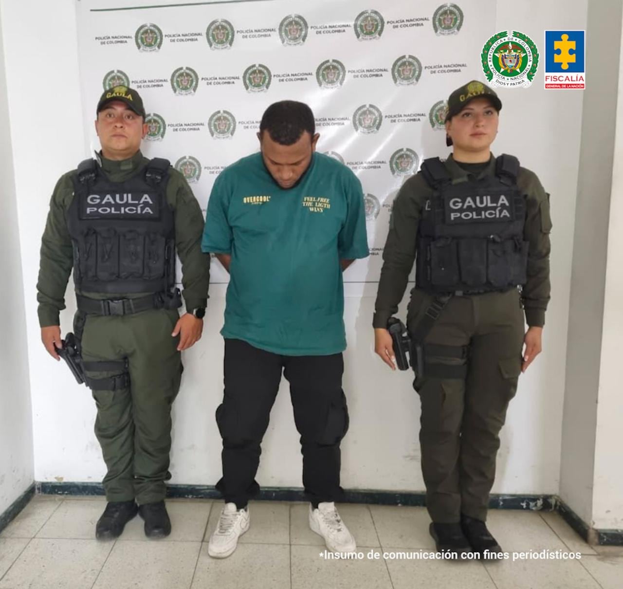 Los capturados fueron acusados de extorsionar algunos extranjeros.