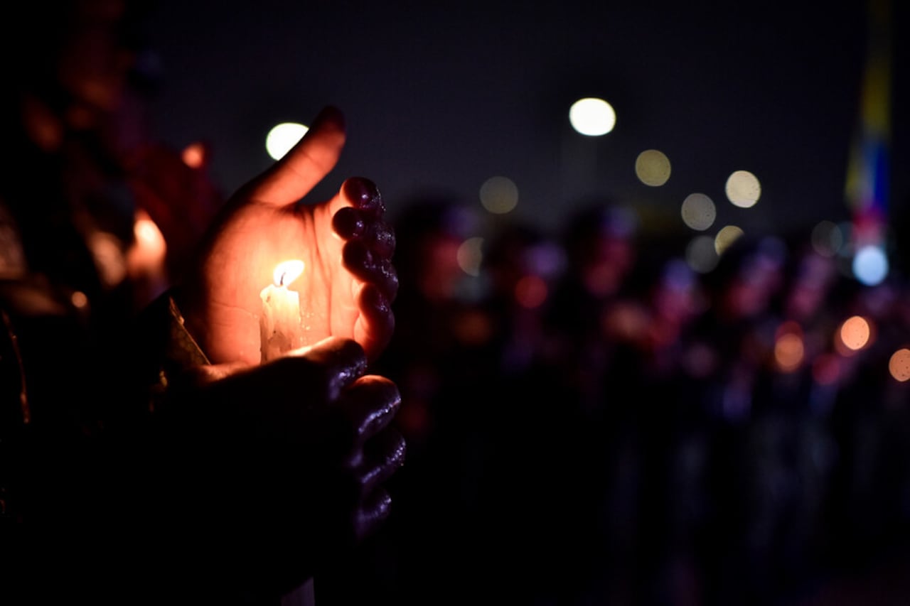 Homenaje a los soldados fallecidos en el accidente aéreo de un avión C-130 de la Fuerza Aérea en Putumayo.