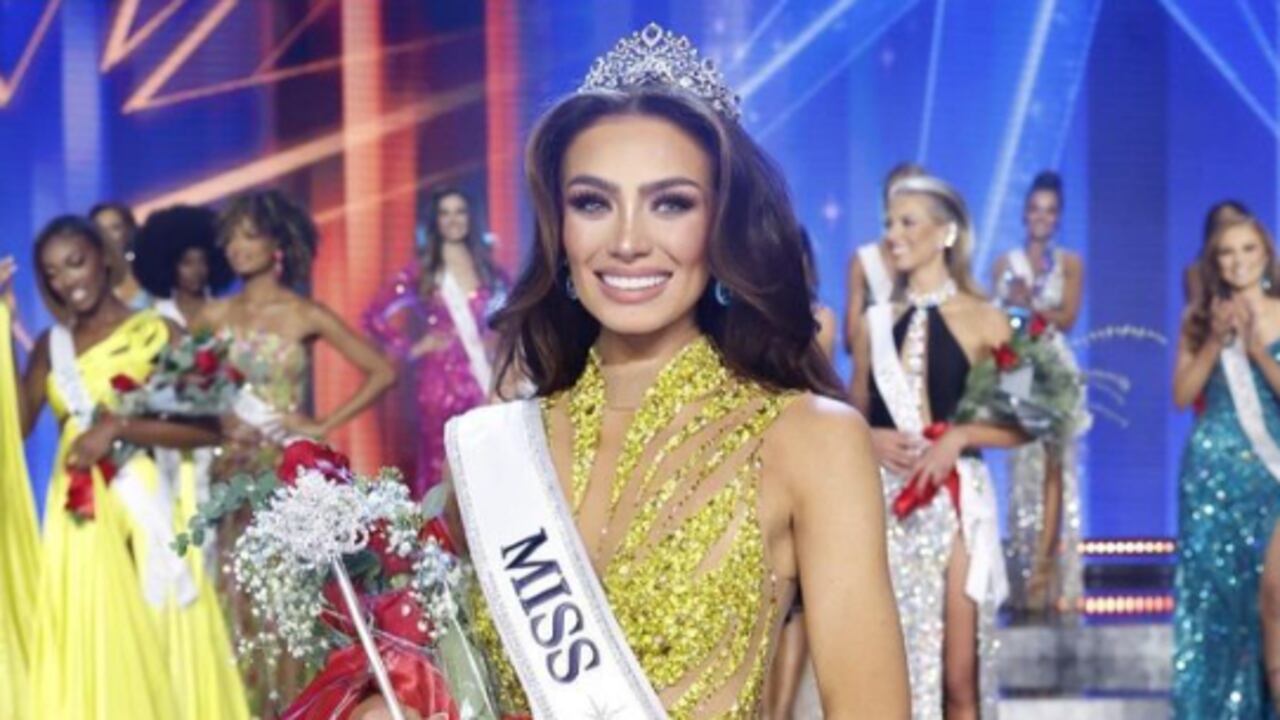 Noelia Voigt, Miss Estados Unidos, renunció a su título, así lo anunció en sus redes sociales.