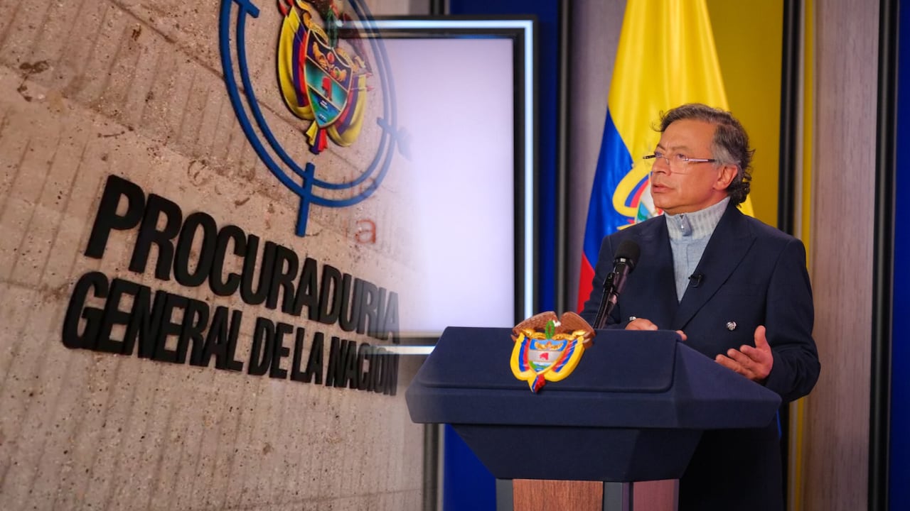 Procuraduría investiga contrato del Dapre por defensa internacional de Petro: esto es lo que está en la mira.