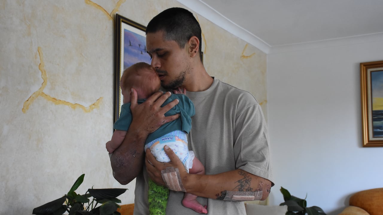 Tema de Domingo, No Usar. “Salomón y yo estamos para grandes cosas”: Juan David Gómez, el padre que sobrevivió al terremoto con su bebé en brazos