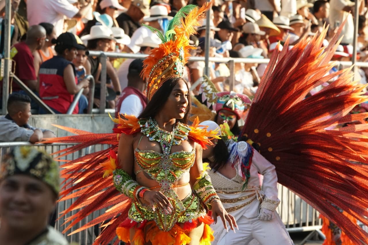 Así cerró una nueva edición del desfile, dejando en el ambiente el orgullo por la historia, la diversidad cultural y la memoria viva de Cali.