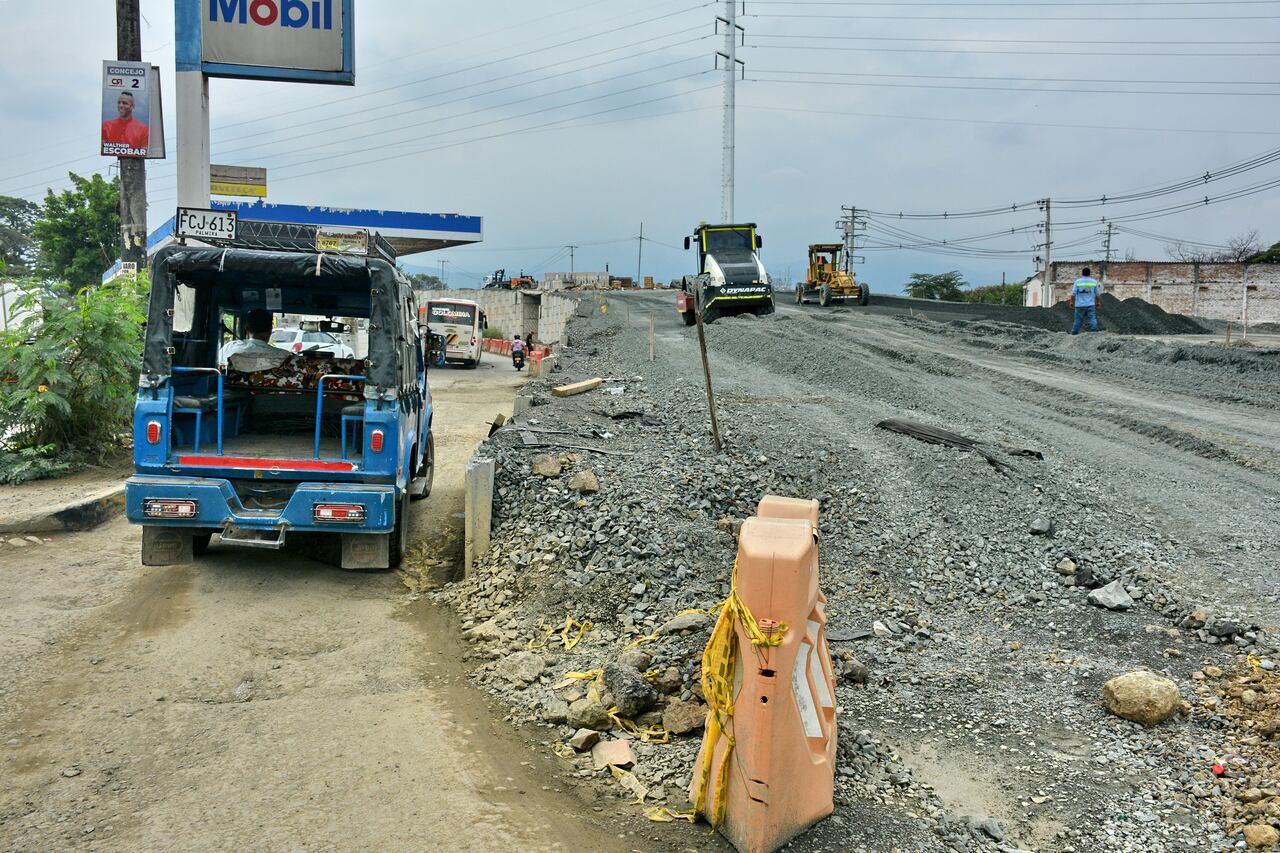Así van las obras del puente de Juanchito. Los trabajos se concentran en la entrada y salida de la estructura
