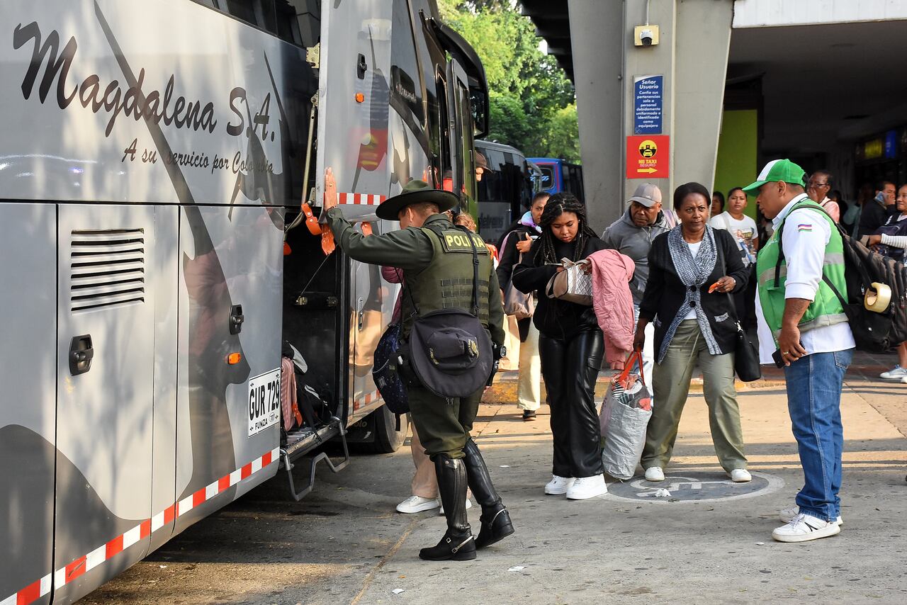 Autoridades se toman el Terminal de Cali para evitar tráfico de fauna en esta Semana Santa.