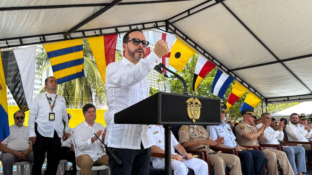 El presidente Abelardo De La Espriella en la conmemoración del Día del Veterano en Cartagena.