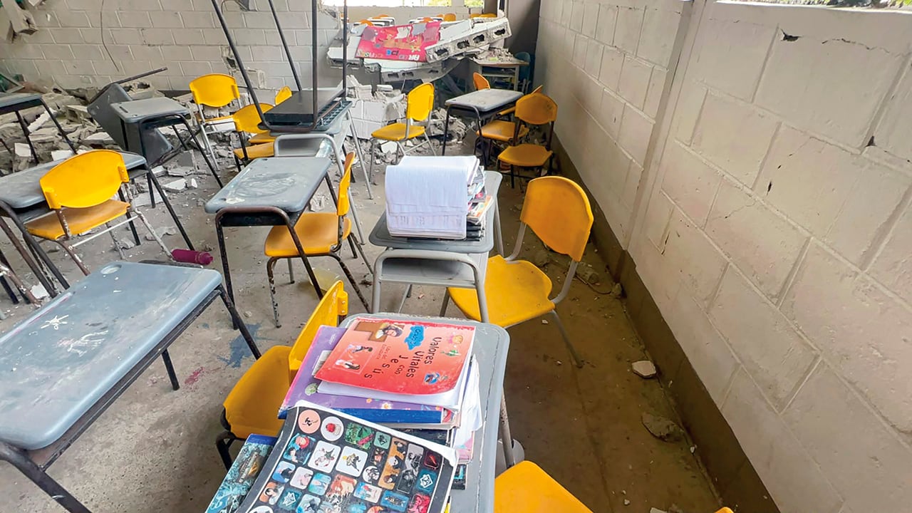 Los colegios de Quibdó sufrieron graves daños a su infraestructura.