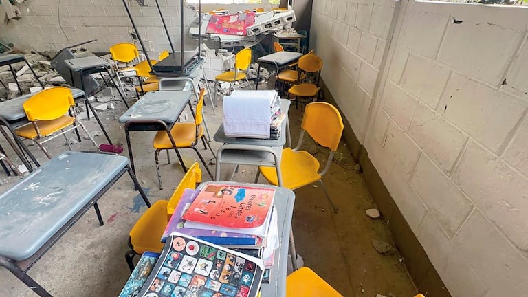 Los colegios de Quibdó sufrieron graves daños a su infraestructura.