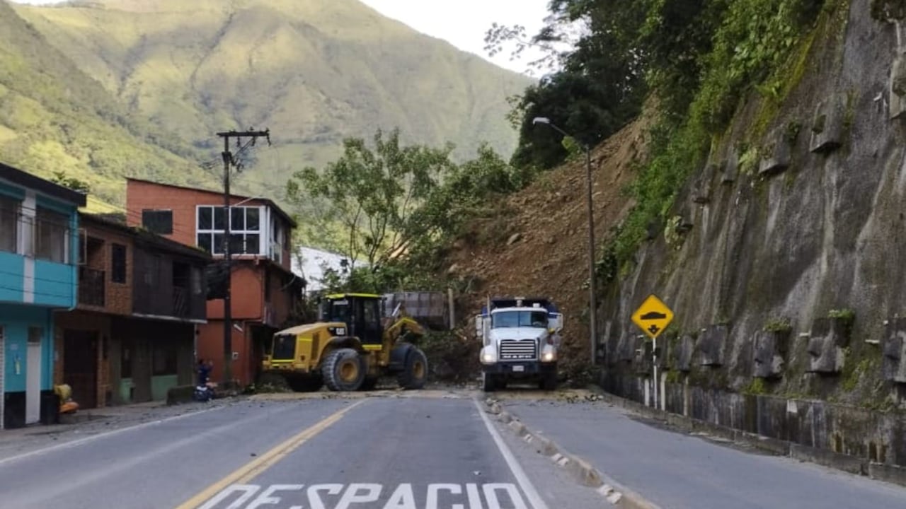 En el sector ya hay personal trabajando para habilitar la vía.