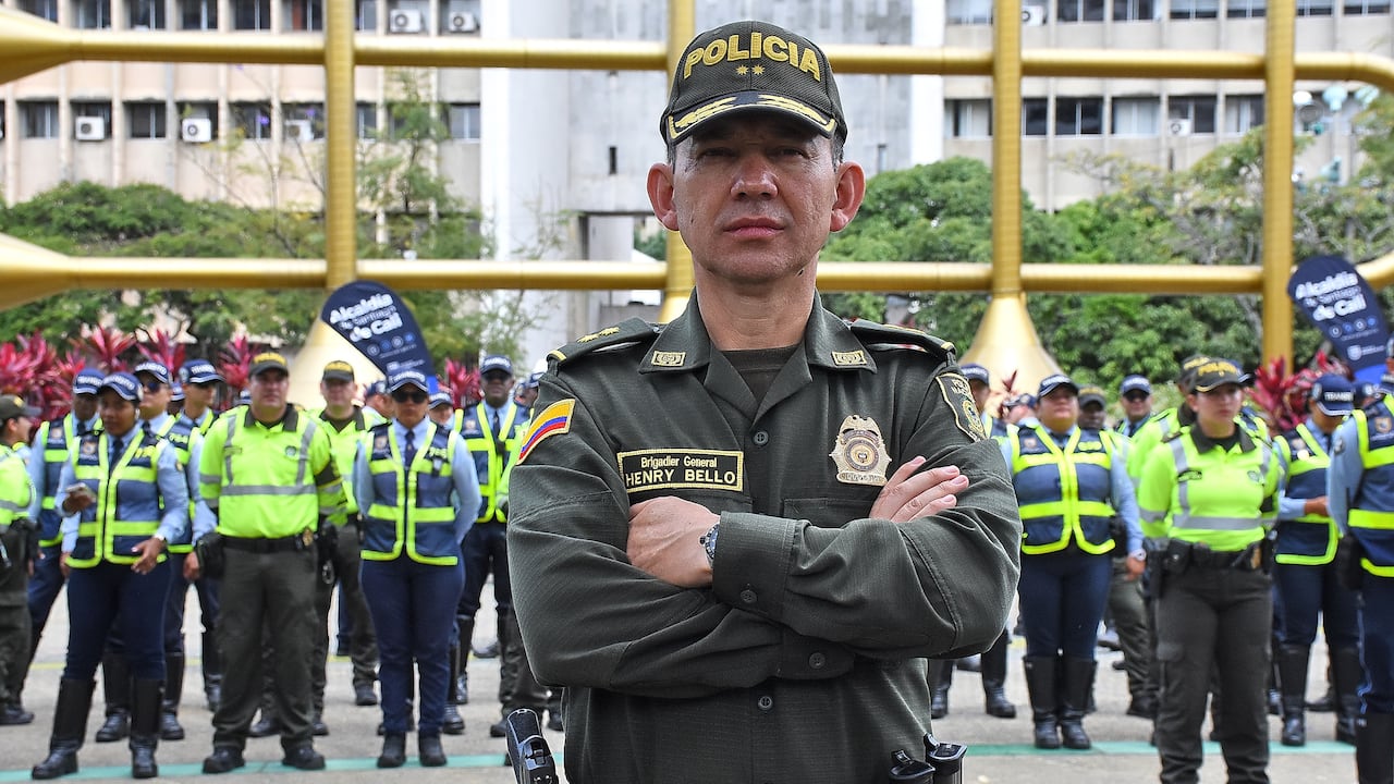 General Henry Bello Comandante de la Policía Metropolitana de Cali.