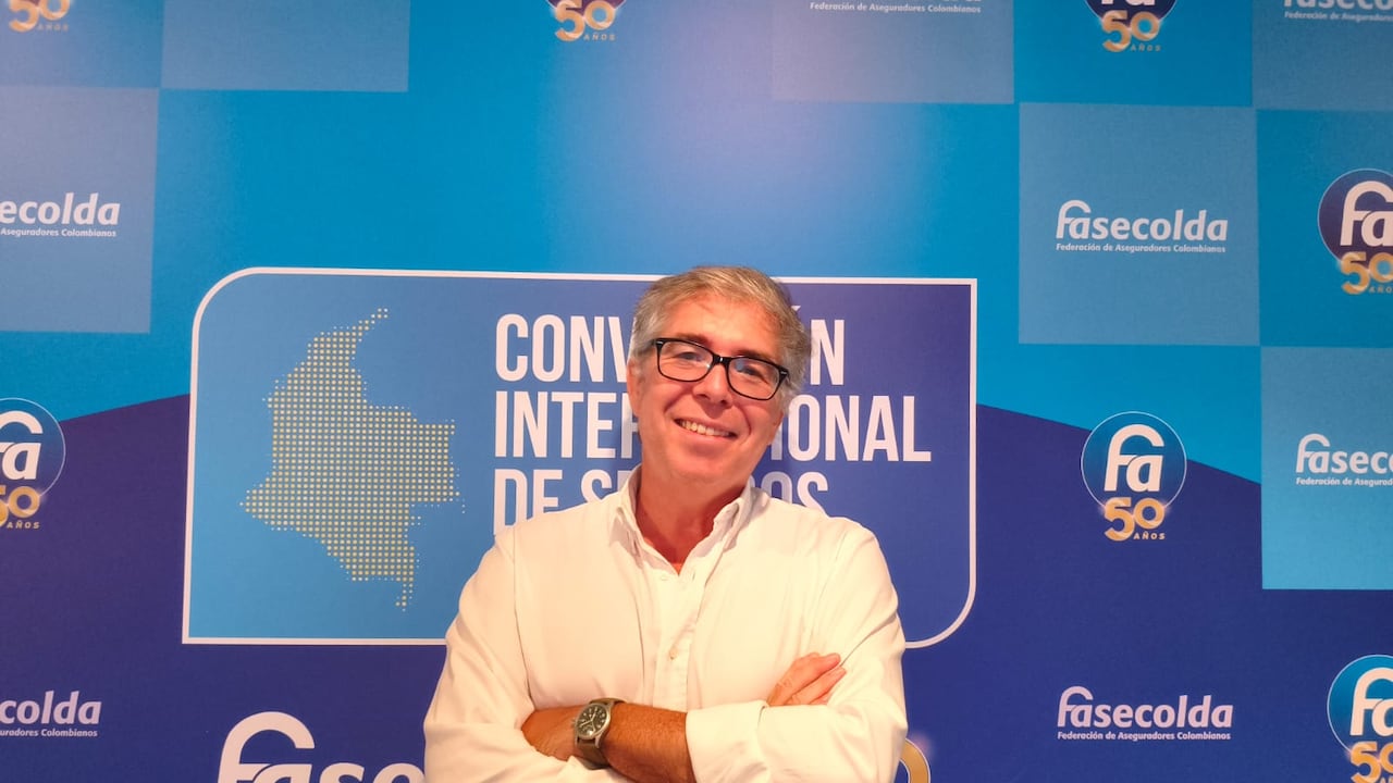 Santiago Arechaga, presidente de Reaseguros para América Latina y el Caribe de Swiss Re, durante el Congreso Internacional de Seguros 2026 de Fasecolda.
